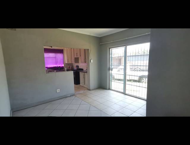 4 BEDROOM HOUSE FOR SALE IN VANDERBIJLPARK CW 3